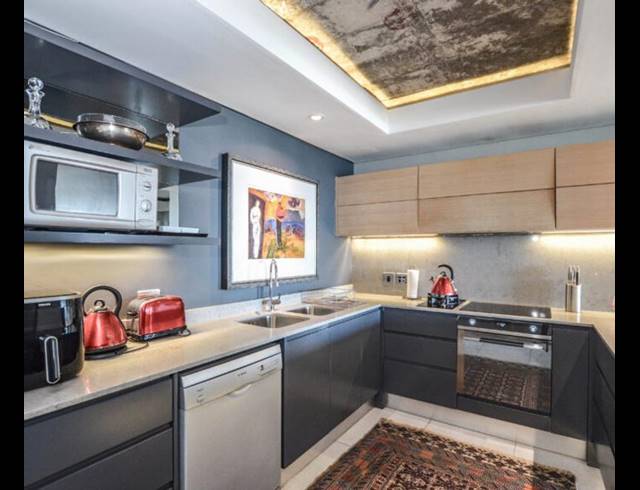 3 BEDROOM APARTMENT FOR SALE IN DOLPHIN BEACH